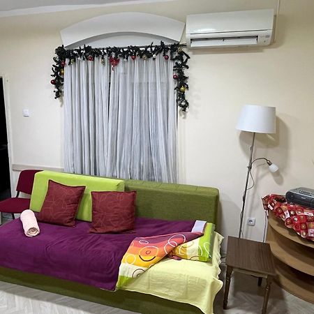 Cozy Apartment In The Center Of Novi Sad! ภายนอก รูปภาพ