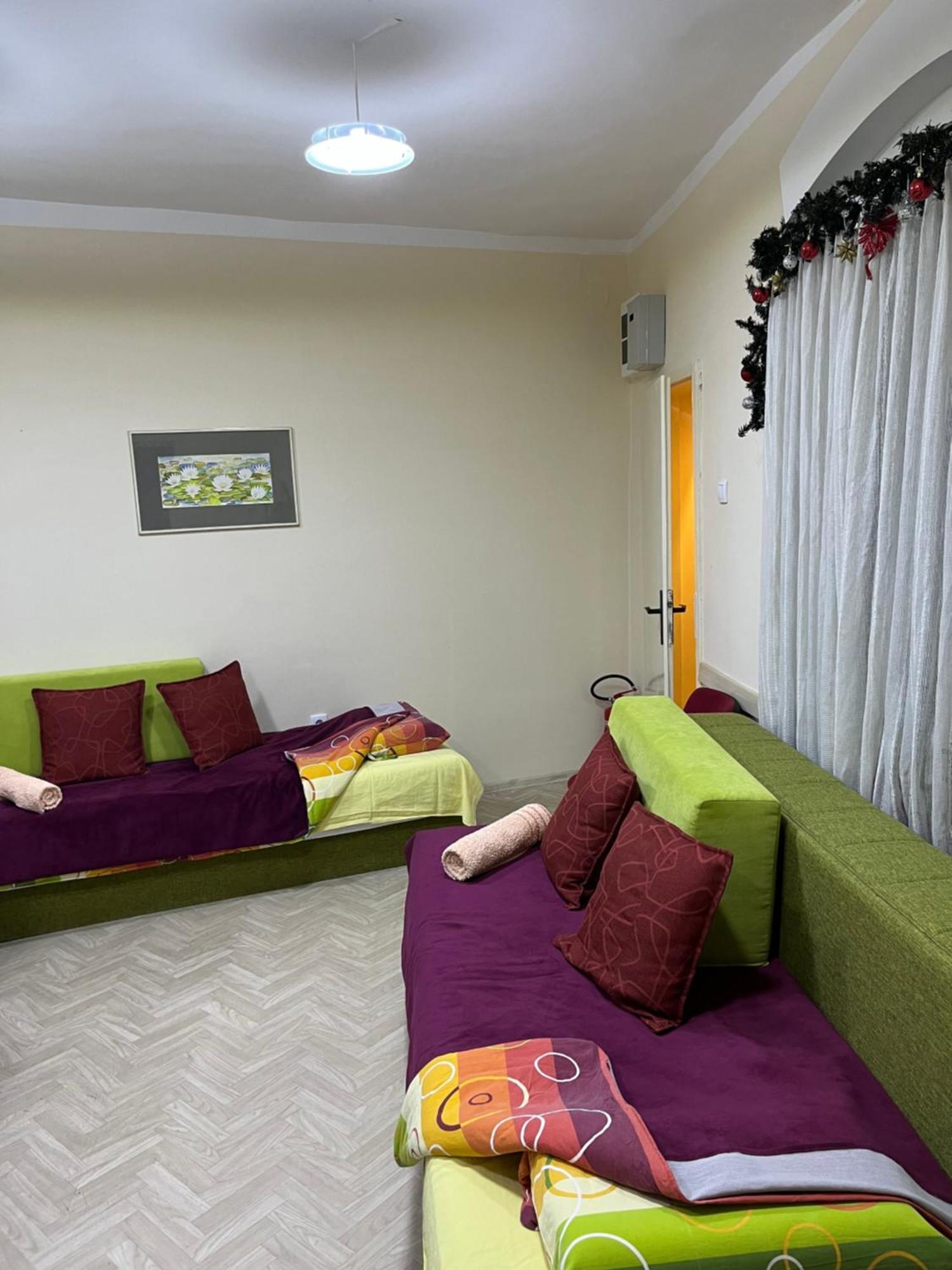 Cozy Apartment In The Center Of Novi Sad! ภายนอก รูปภาพ