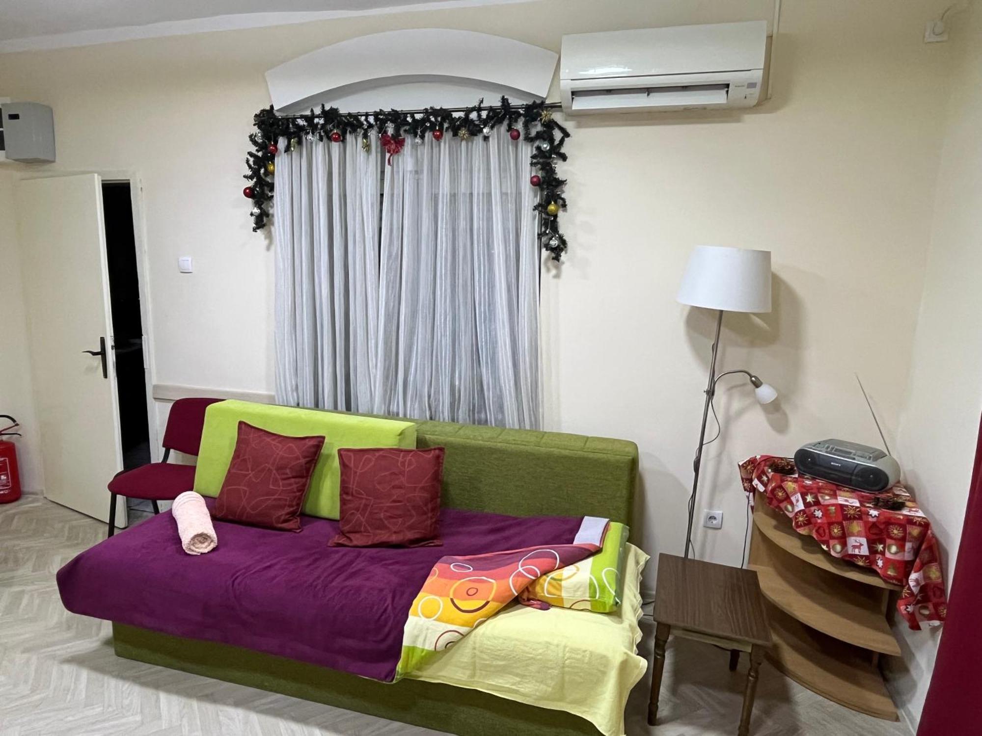 Cozy Apartment In The Center Of Novi Sad! ภายนอก รูปภาพ